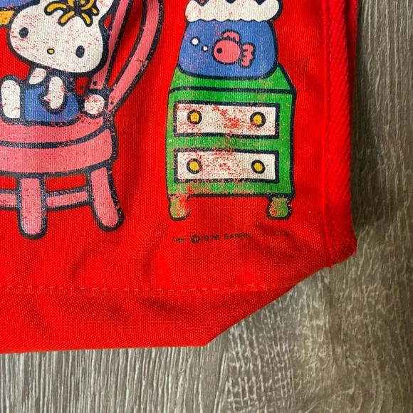 1976 Sanrio Hello Kitty Vintage Red Canvas Tote Bag - Picture 2 of 10